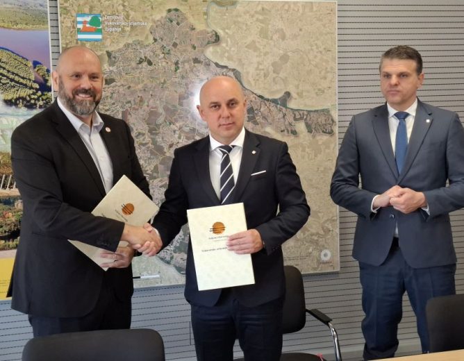 Vukovarsko-srijemska županija dobiva Centar za sigurniji internet: Ono što se zbiva prema djeci na internetu mora biti kažnjeno na najrigorozniji način