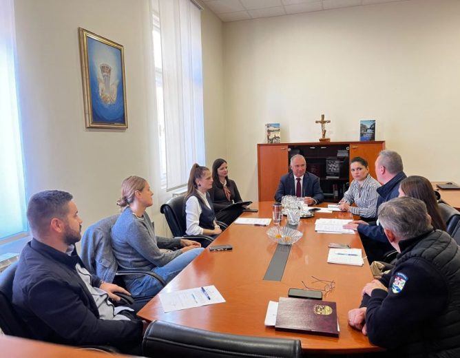 Koordinacijska radna skupina: VSŽ ulaže u zaštitu životinja, najavljeno sklonište za 100 napuštenih pasa